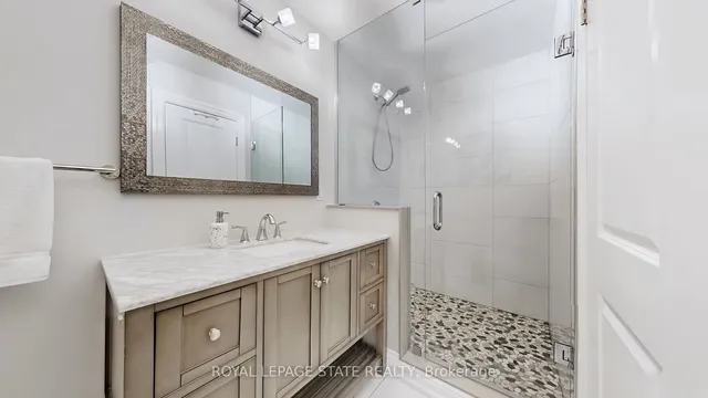 Additional image 28 of 4197 Longmoor Dr Unit 2