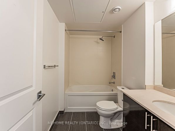 Additional image 3 of 7165 Yonge St #2208, Markham, ON L3T 0C9