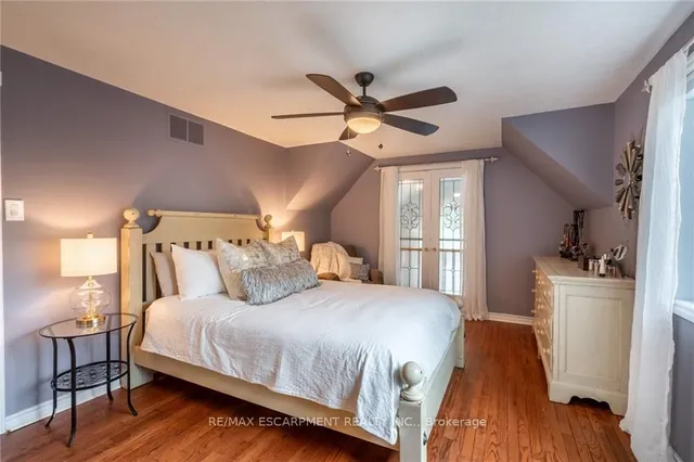 Additional image 21 of 3300 Lakeshore Rd