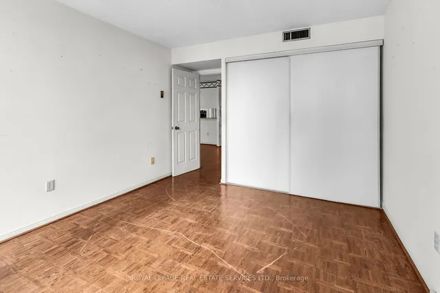 Additional image 26 of 71 Charles St Unit 1103