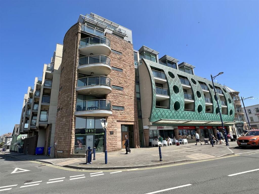 Additional image 14 of Esplanade, Porthcawl, Bridgend County Borough, CF36 3YE