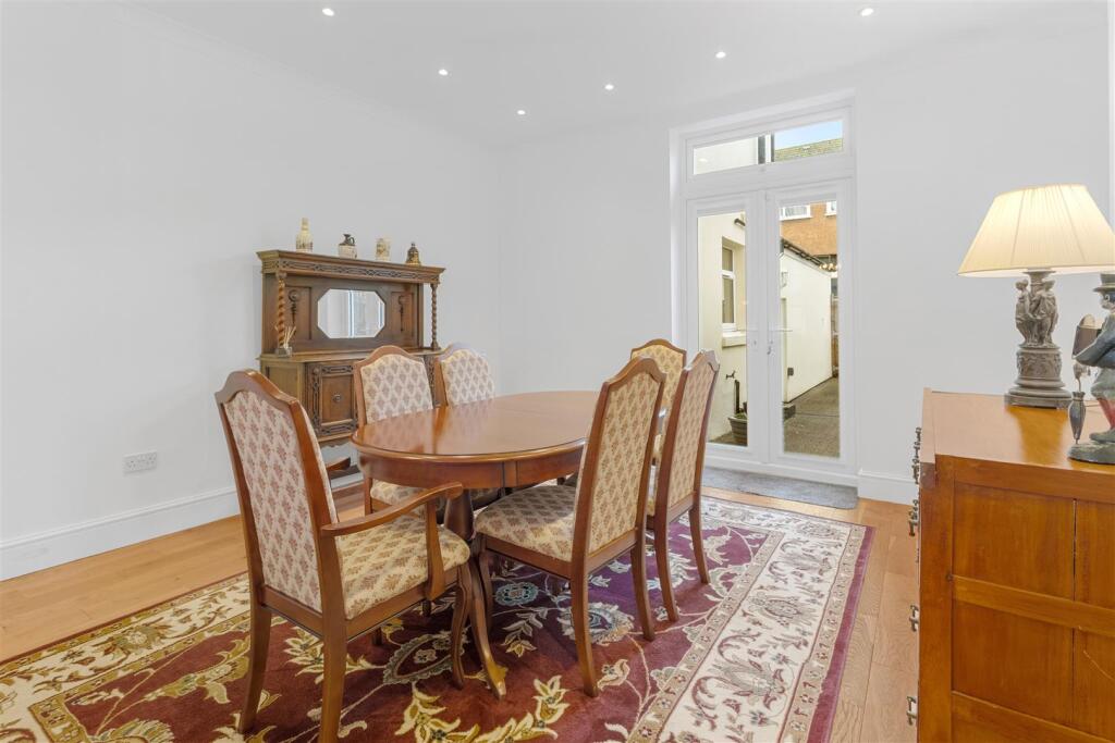 Additional image 3 of Lushington Road, West of Town Centre, Eastbourne