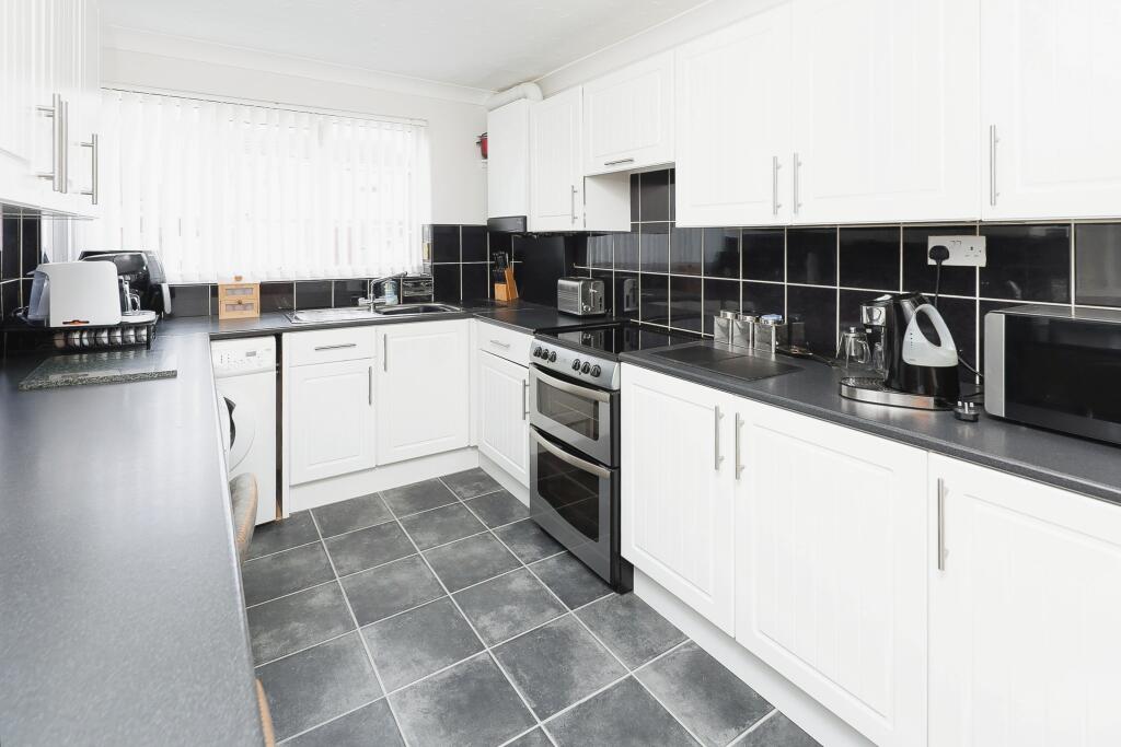 Additional image 7 of Eileen Gardens, Birmingham, West Midlands, B37