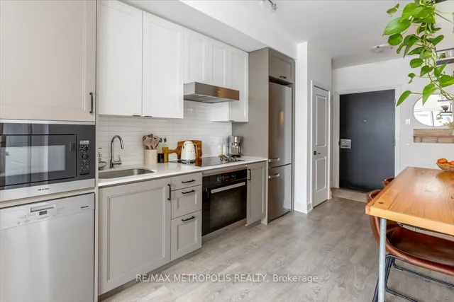 Additional image 6 of 11 Lillian St Unit 808