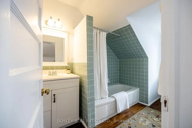 Additional image 23 of 26 Northcliffe Blvd