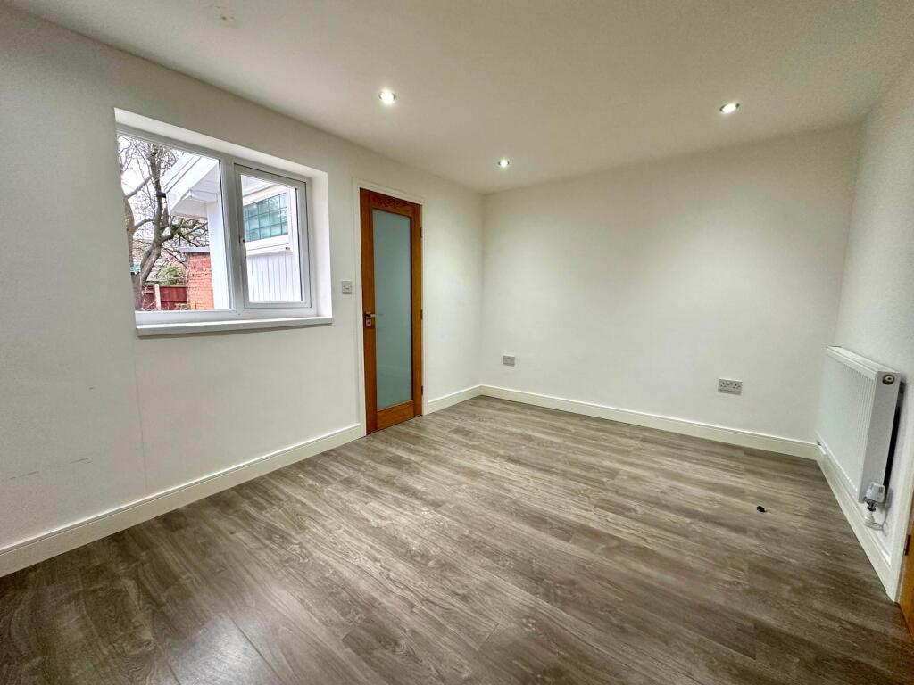 Additional image 12 of Smithmoor Crescent, West Bromwich, B71