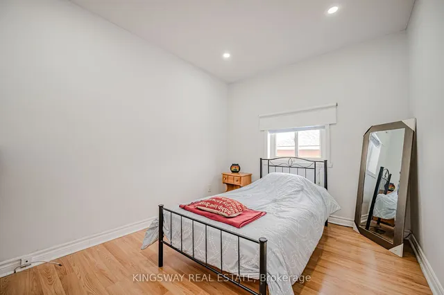 Additional image 11 of 650 Upper Sherman Ave