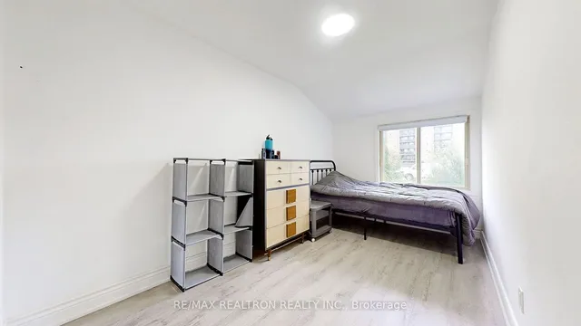 Additional image 15 of 1894 Kirkwall Cres Unit 20