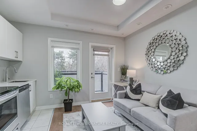 Additional image 9 of 402 The East Mall Unit 213