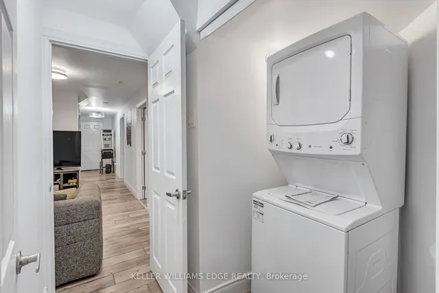 Additional image 25 of 2218 Vista Dr