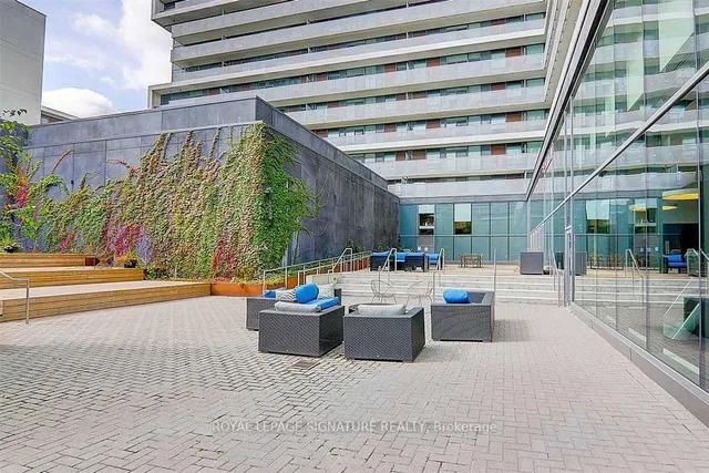 Additional image 35 of 160 Flemington Rd Unit 906