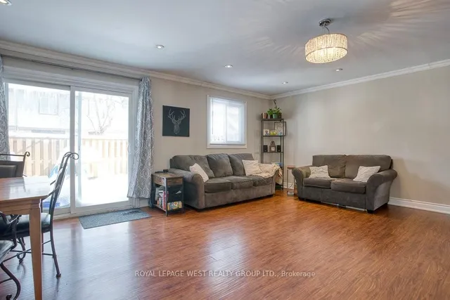 Additional image 12 of 45 Hansen Rd Unit 22