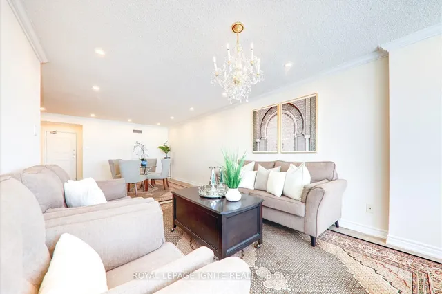 Additional image 15 of 131 Torresdale Ave Unit PH 4