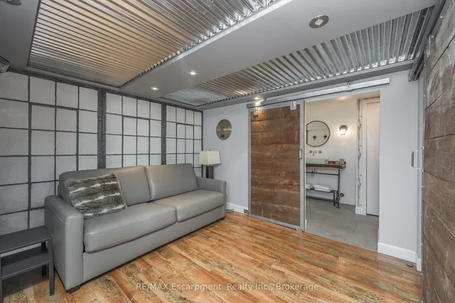 Additional image 34 of 402 PATRICIA Dr