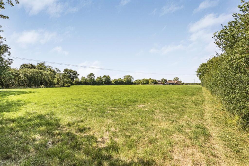 Additional image 32 of Broadway, Bourn