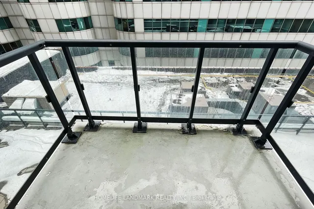 Additional image 32 of 87 Peter St Unit 617