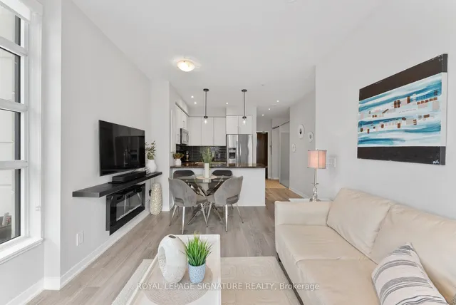 Additional image 14 of 840 Queens Plate Dr Unit 104