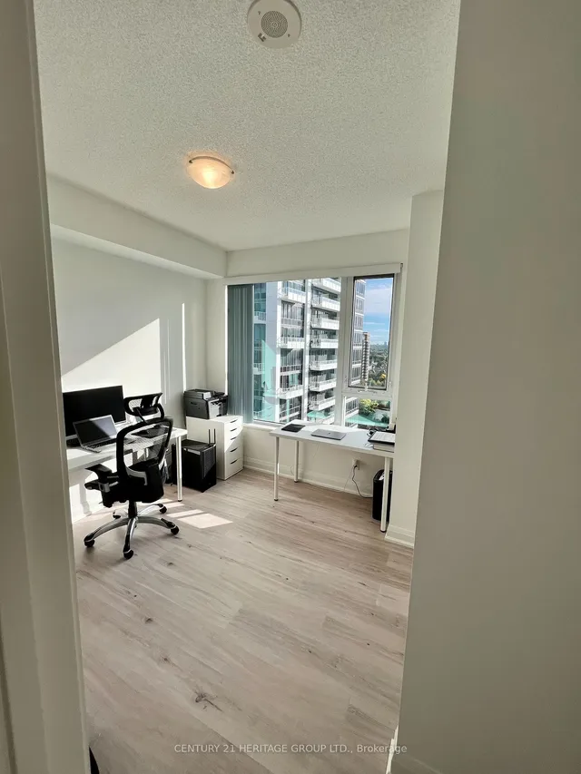 Additional image 5 of 68 Canterbury Pl Unit 1802