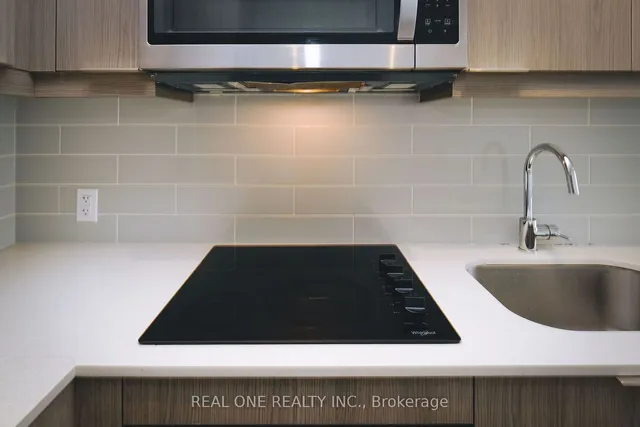 Additional image 7 of 32 Forest Manor Rd Unit 2207