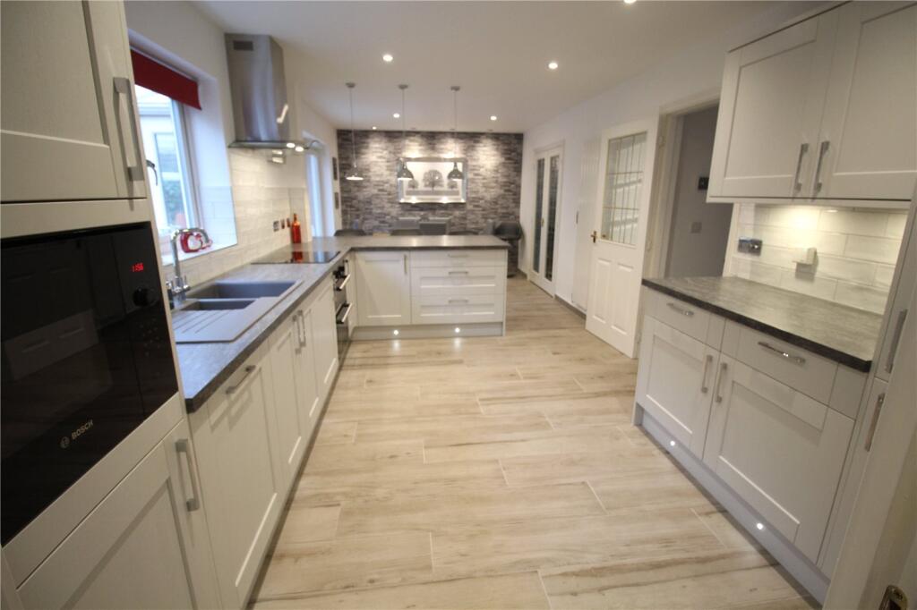 Additional image 21 of Valencia Road, Bromsgrove, Worcestershire, B60