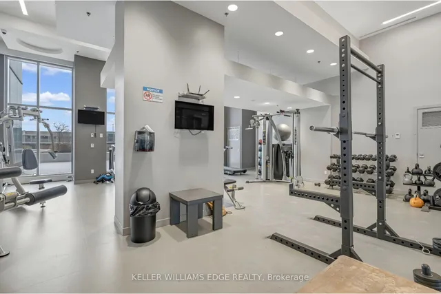 Additional image 38 of 2081 Fairview St Unit 1406