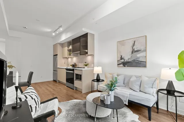 Additional image 17 of 405 Dundas St Unit 316