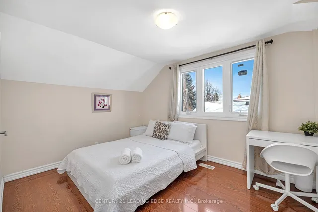 Additional image 20 of 71 Treverton Dr