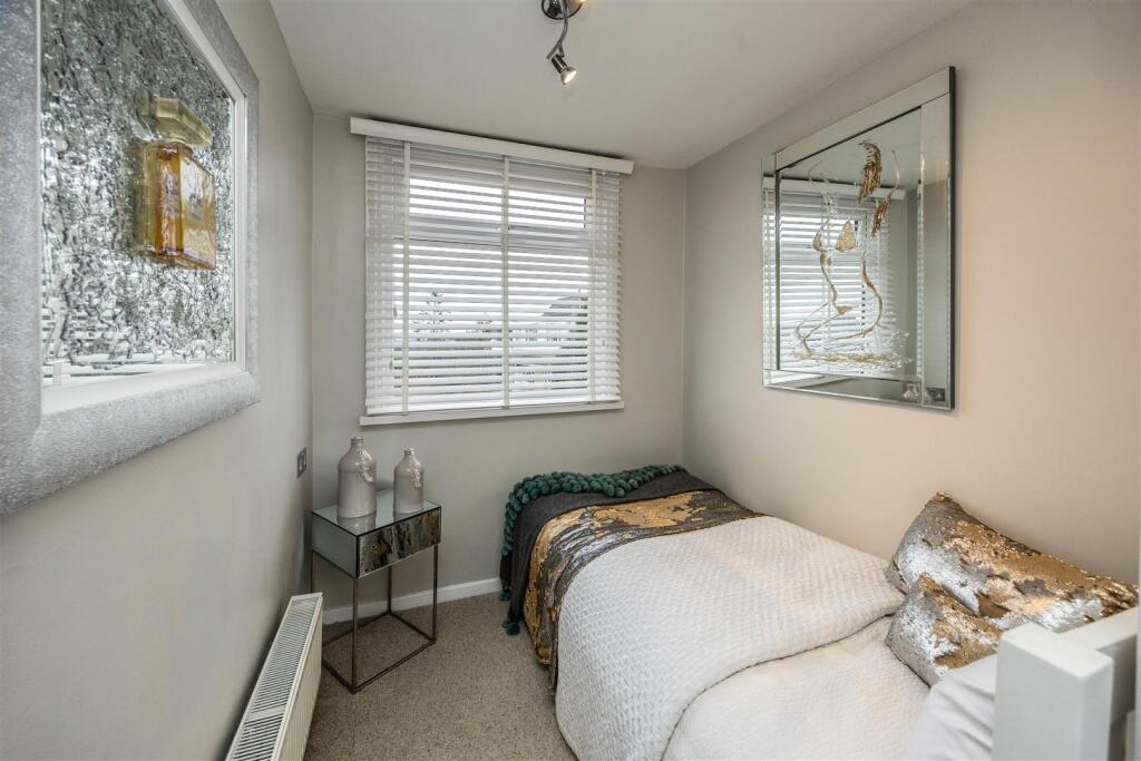 Additional image 17 of Coniston Avenue, Queensbury, Bradford