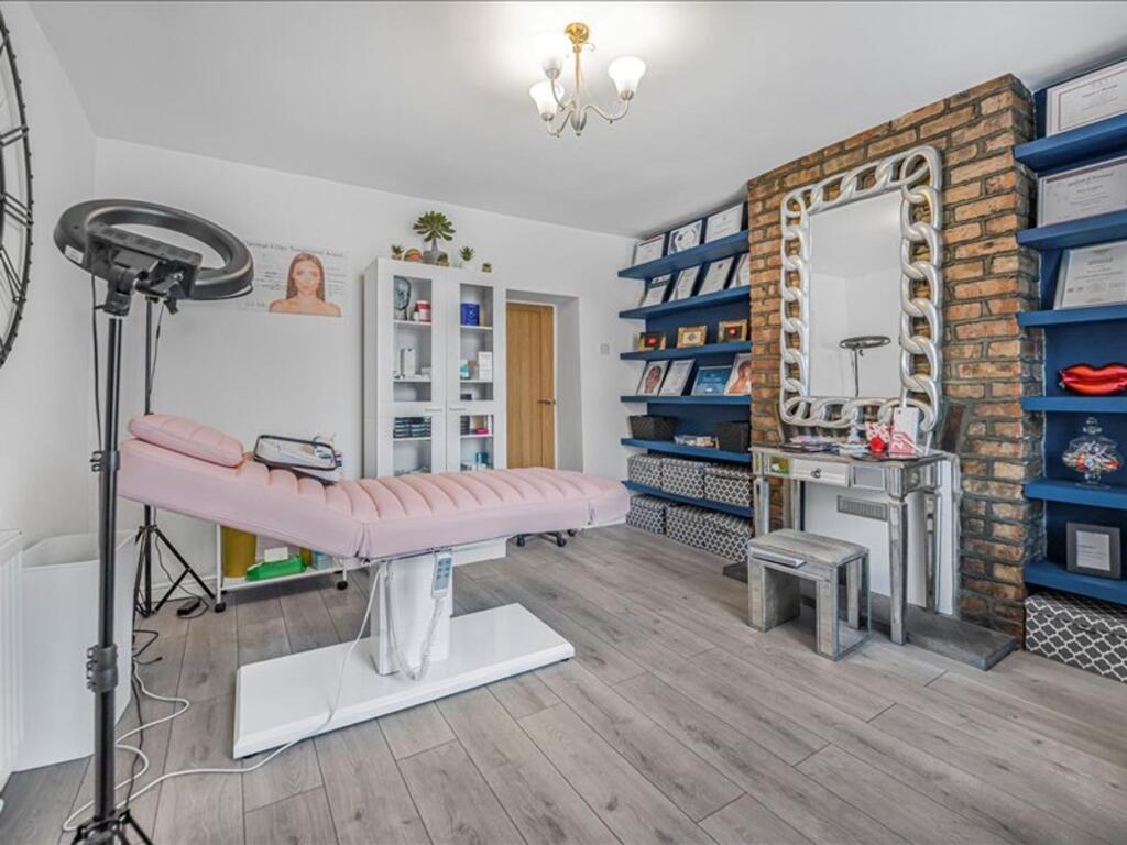 Additional image 9 of Bath Road, Longwell Green, BS30