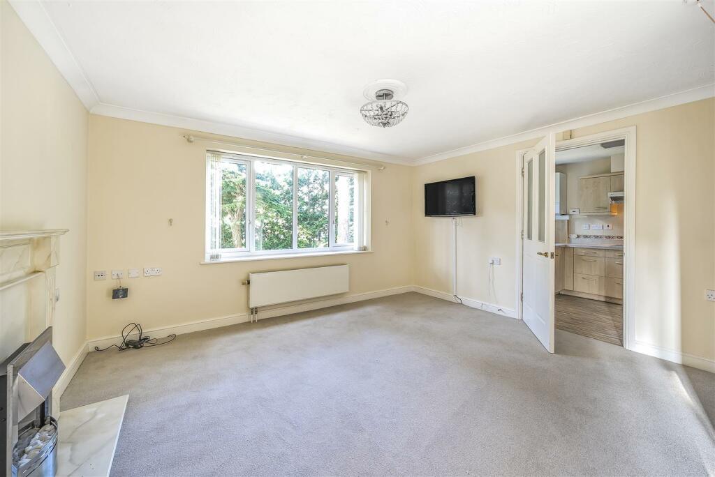 Additional image 12 of Melton Court, Poole