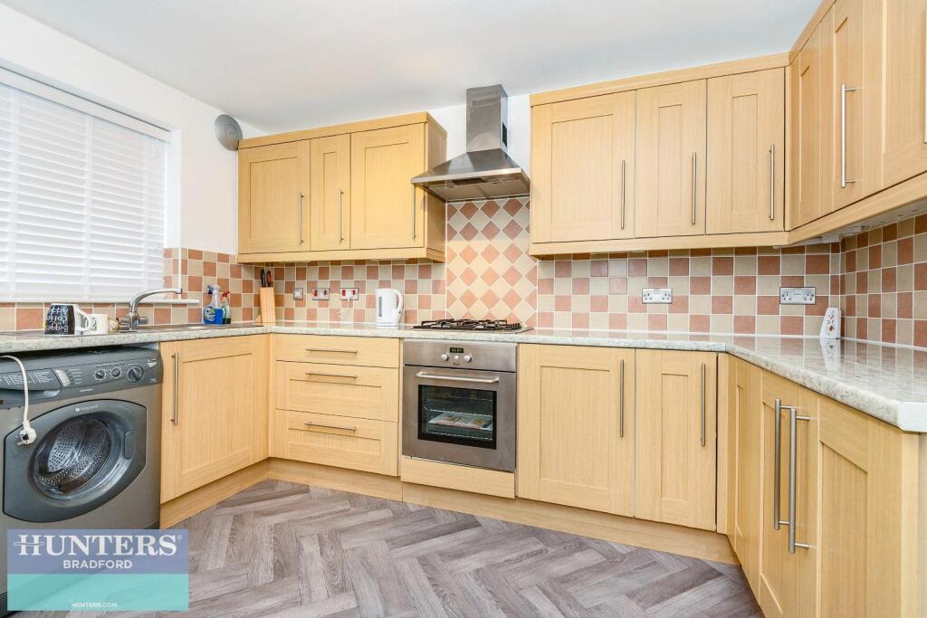 Additional image 7 of Farfield Avenue Wibsey, Bradford, West Yorkshire, BD6 2EB