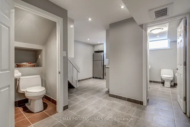 Additional image 32 of 57 Odessa Ave