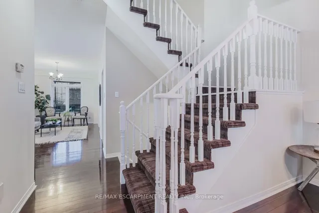 Additional image 17 of 6538 Opera Glass Cres