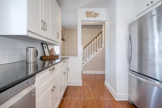 Additional image 8 of 45 Hansen Rd Unit 22