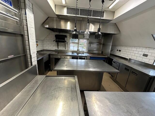 Additional image 20 of 64 High Street, Henley-In-Arden