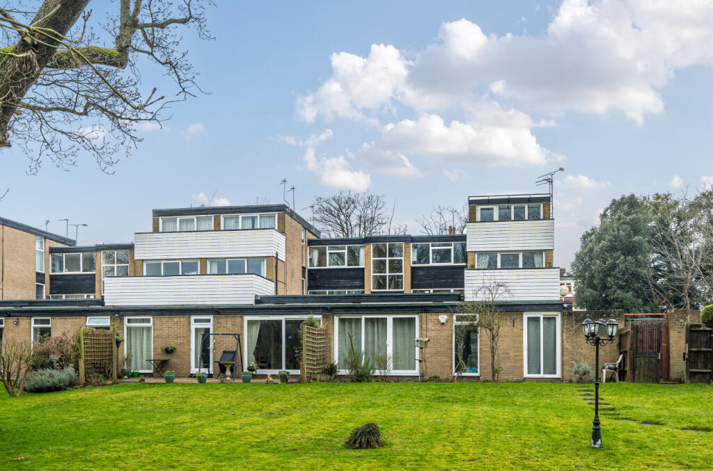 Additional image 3 of Willow Grove, Chislehurst, Kent, BR7