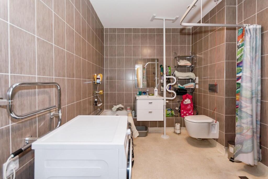 Additional image 15 of Ravenshaw Court, Four Ashes Road, Bentley Heath