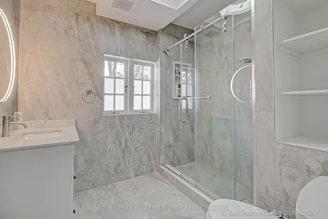 Additional image 21 of 109 High Park Ave