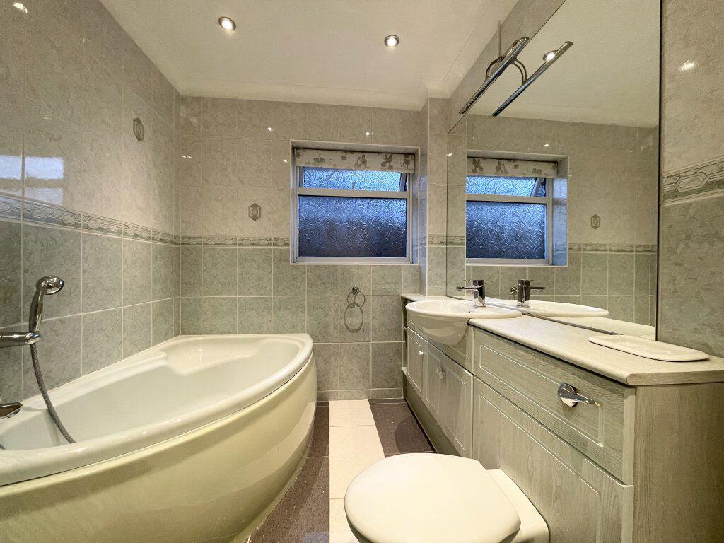Additional image 20 of Sandringham Drive - P1884