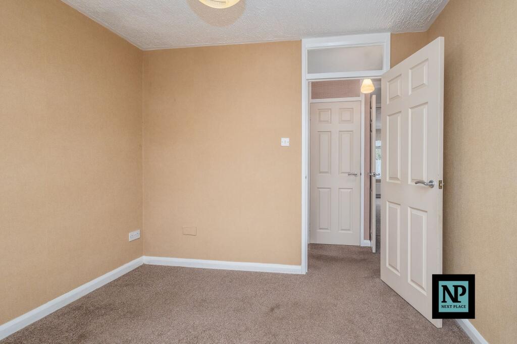 Additional image 4 of Quince, Tamworth, B77