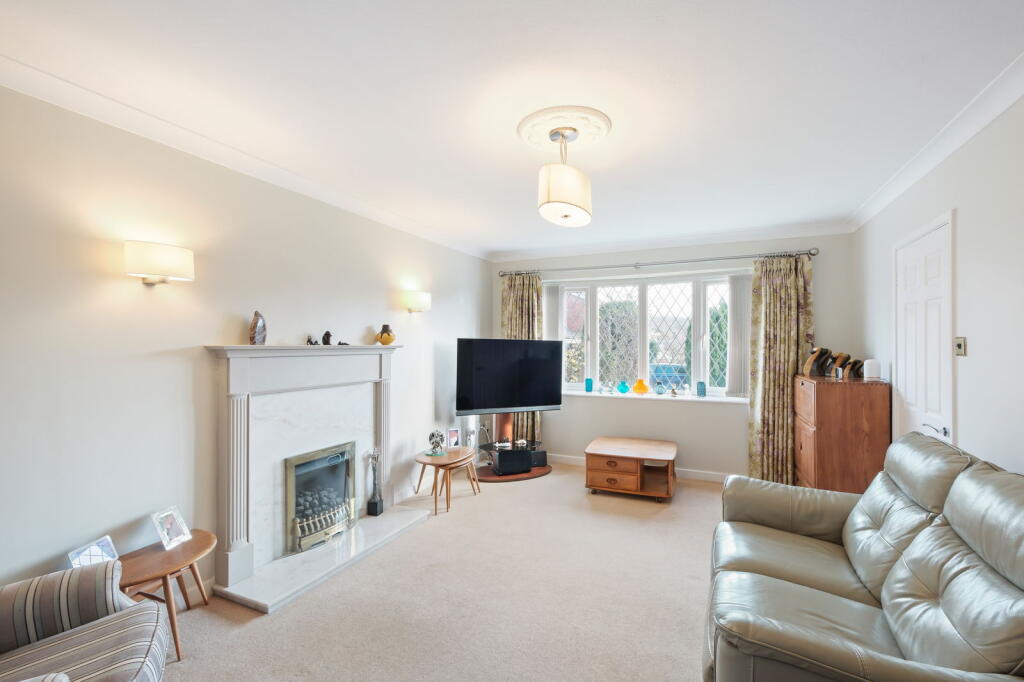 Additional image 4 of Burgess Croft, Solihull, B92 0QJ