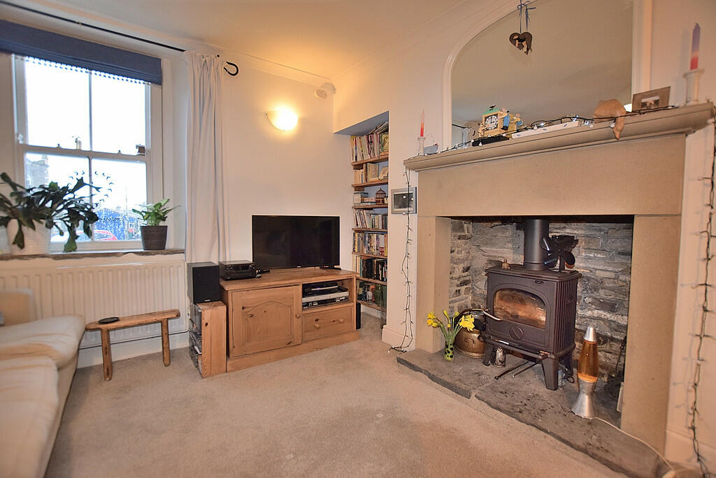 Additional image 7 of Reeth