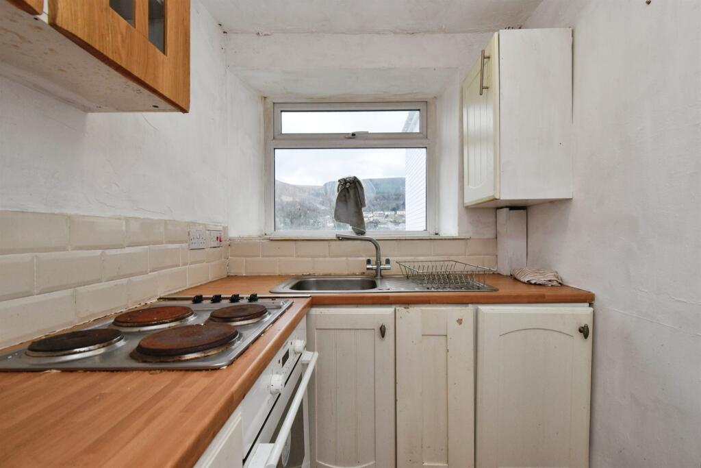 Additional image 4 of Cardiff Road, Troedyrhiw, MERTHYR TYDFIL