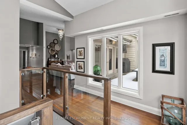 Additional image 3 of 3230 New St Unit 3