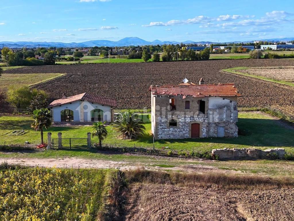 Additional image 2 of Via Giovanni Pascoli, Tordandrea, Castelnuovo, Assisi