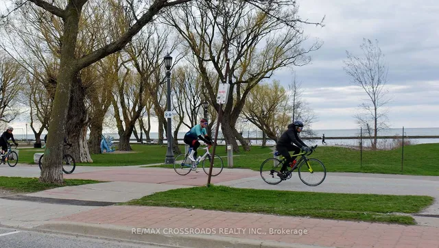 Additional image 32 of 954 King St Unit 526