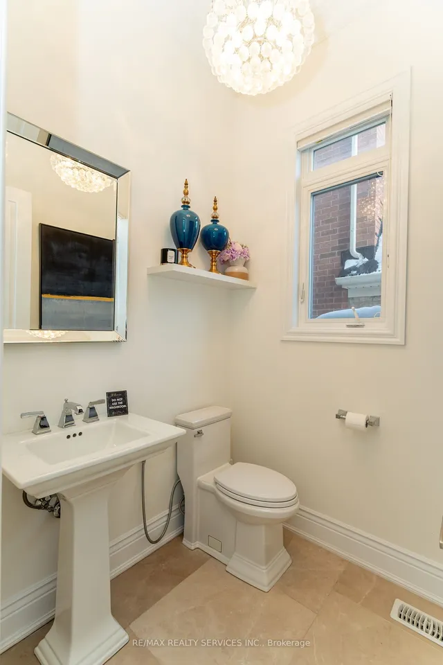 Additional image 26 of 9 Interlacken Dr