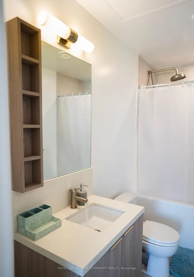 Additional image 27 of 2020 Bathurst St Unit Ph06