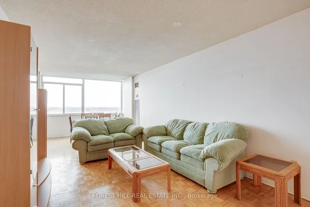 Additional image 5 of 3000 Bathurst St Unit 904