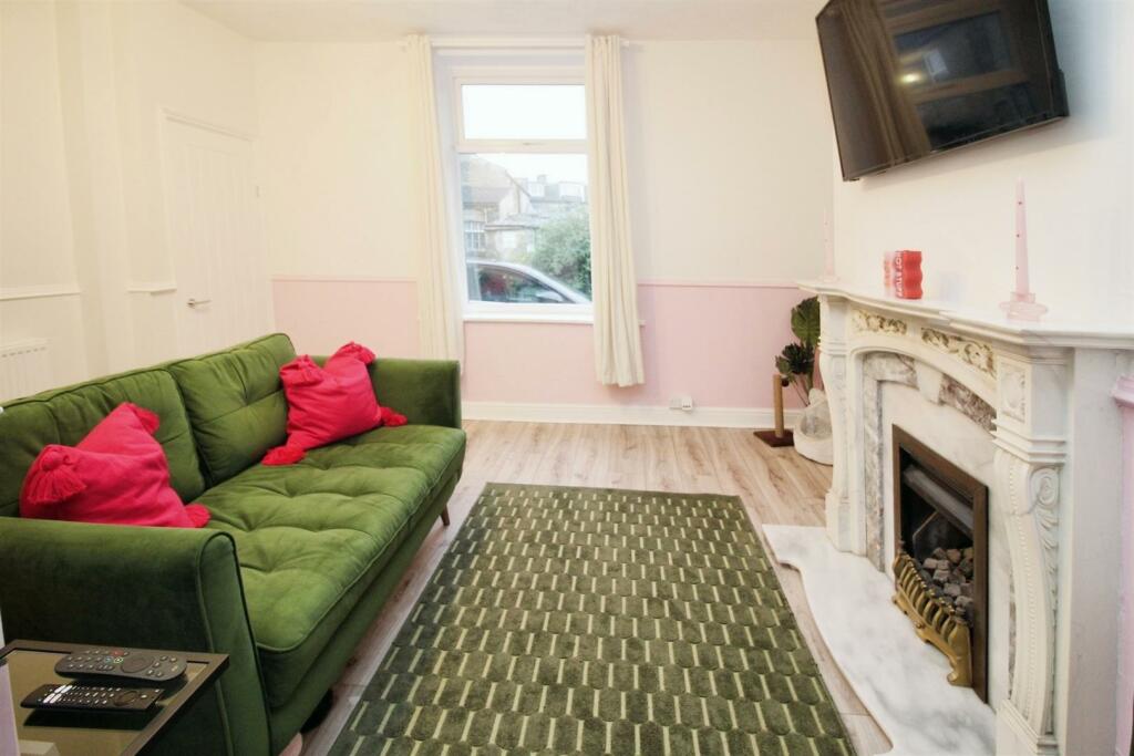Additional image 13 of Green Place, Bradford, BD2 3AB